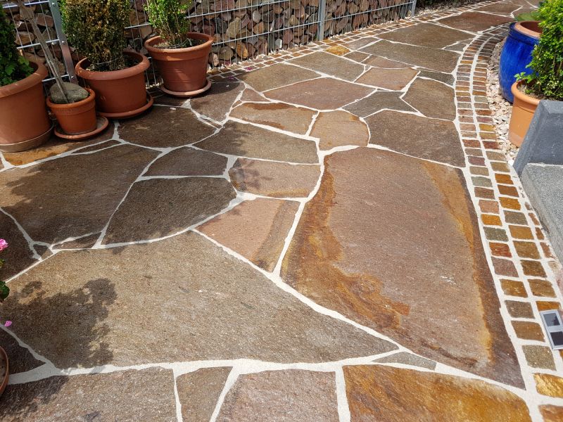 Outdoor Pavers with Landscaping